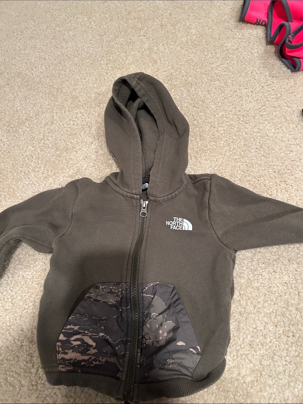 The North Face Toddler Olive Green Hooded Full-Zip Sweatshirt with Camo Pockets